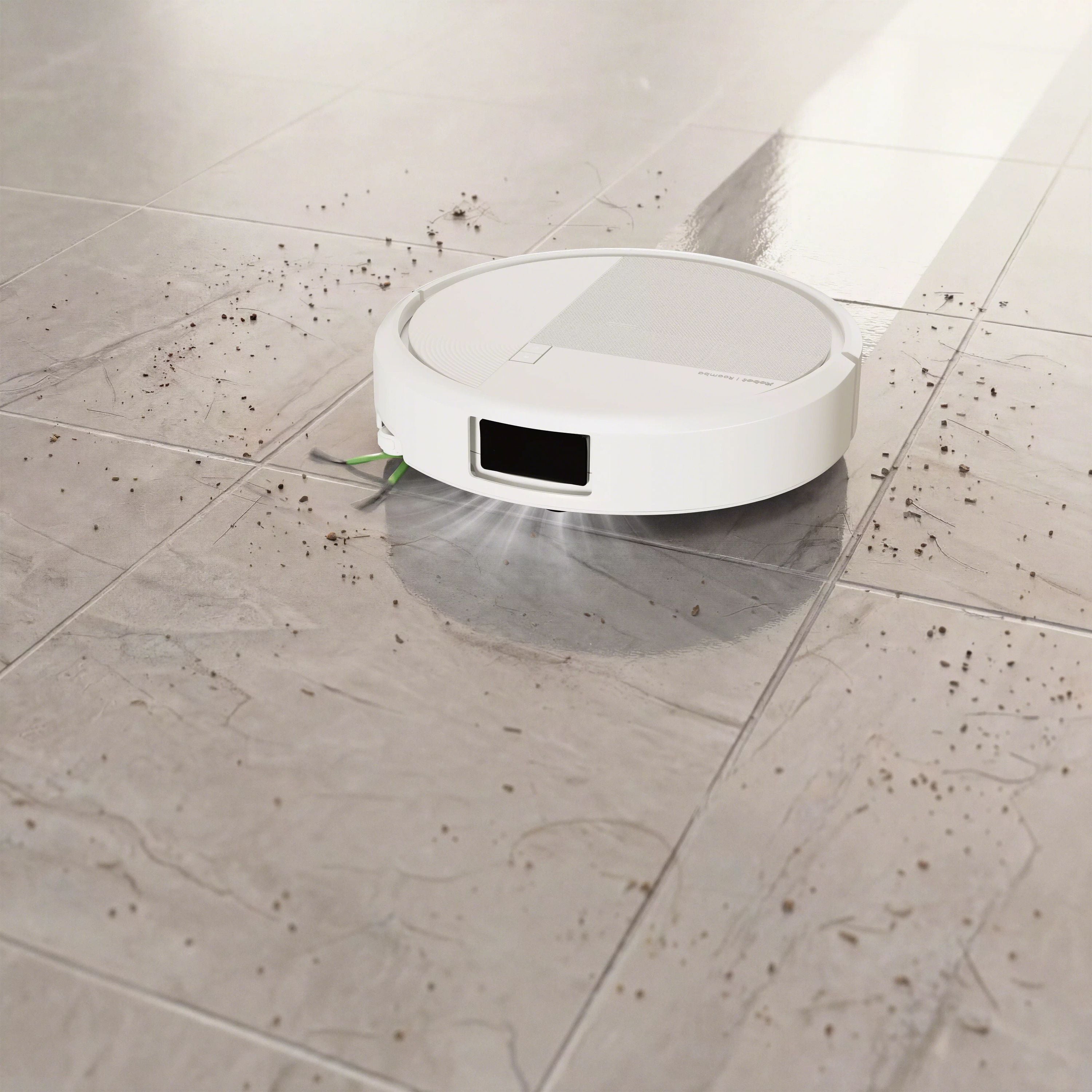 Roomba® Plus 575 Combo Robot + AutoWash™ Dock | White