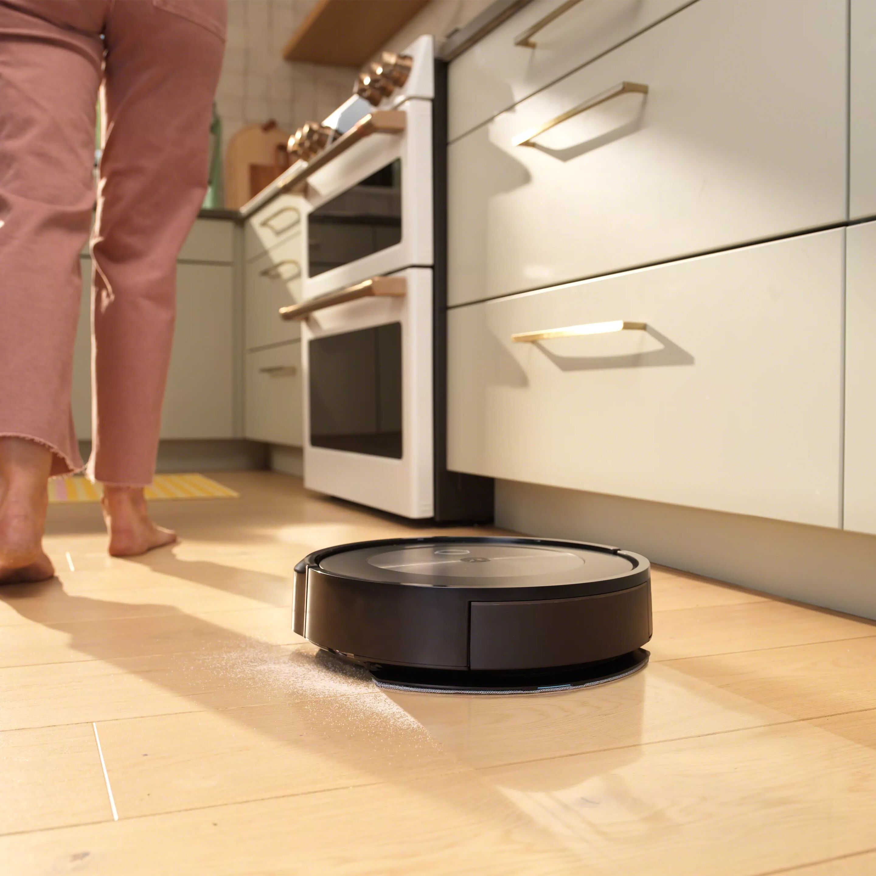 Over 35 Off Roomba Combo® j5+ SelfEmptying Robot Vacuum iRobot