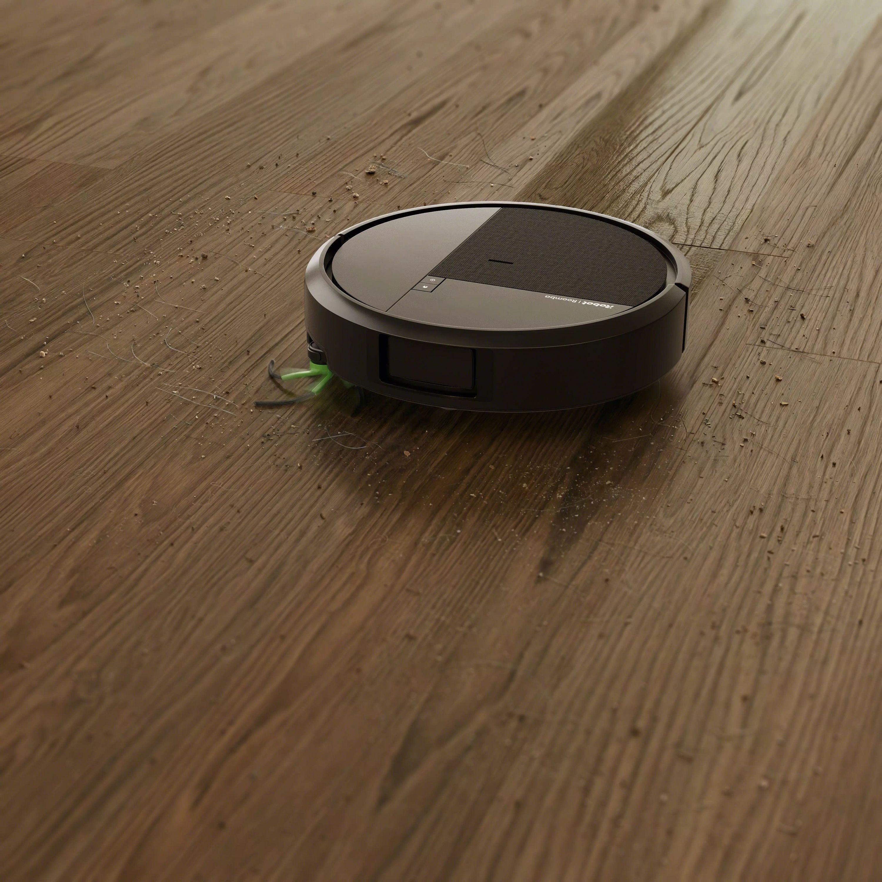 Roomba® Plus 515 Combo Robot Vac + AutoWash™ Dock | Compact