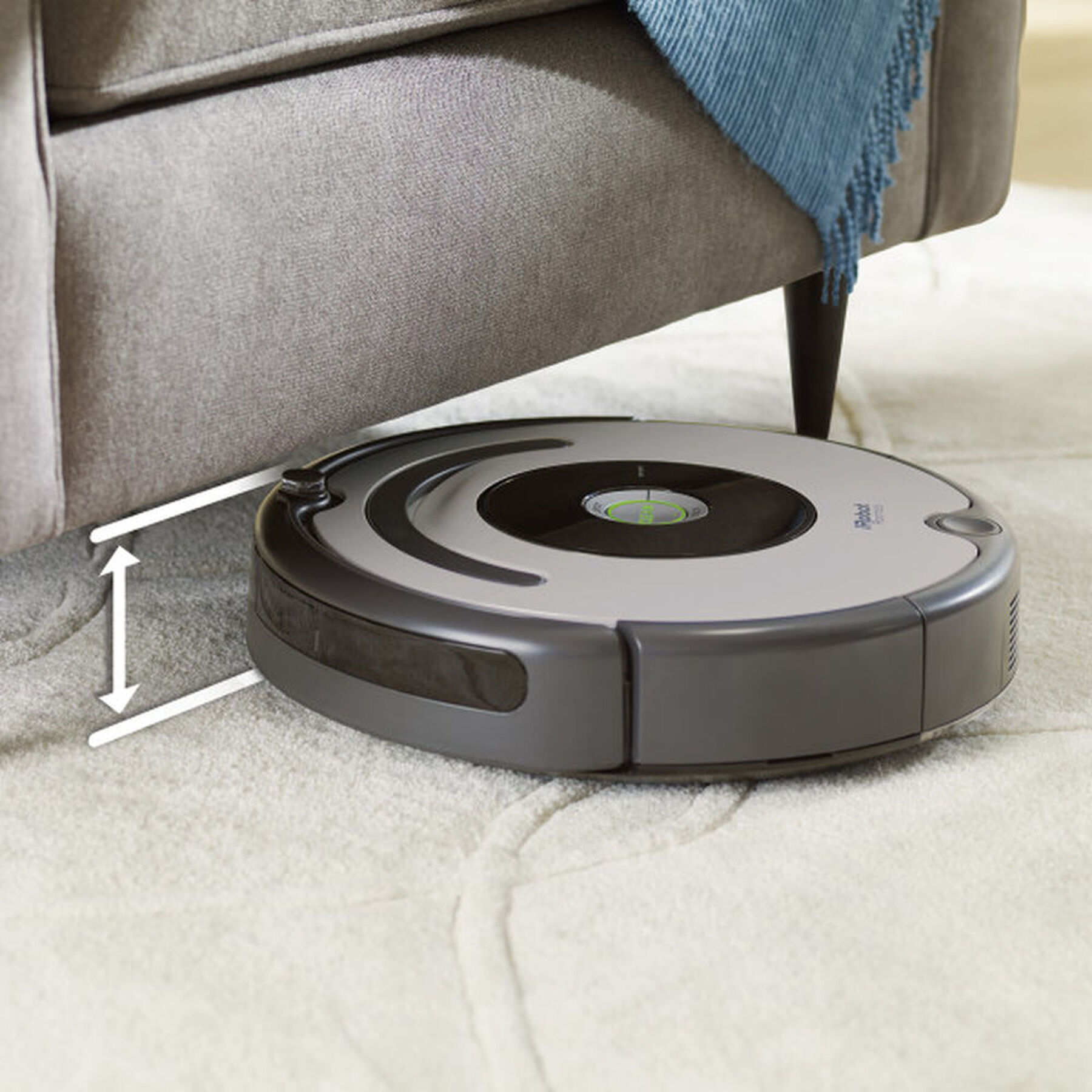 WiFi® Connected Roomba® 677 Robot Vacuum