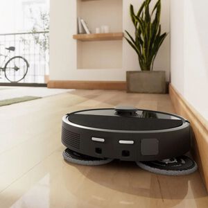 Roomba&reg; Plus 505 Combo robot + AutoWash&trade; dock